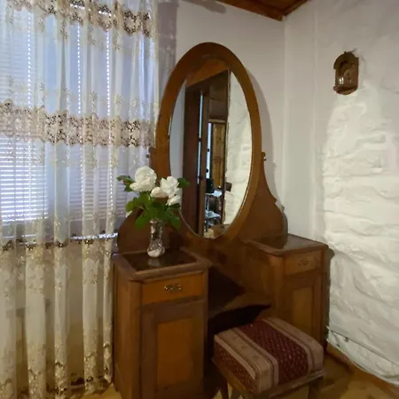 старата баkалия The Old Grocery, Guest Baltschik