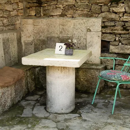 старата баkалия The Old Grocery, Guest