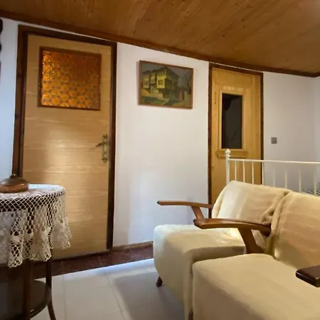 بيت ضيافة старата баkалия The Old Grocery, Guest بالشيك