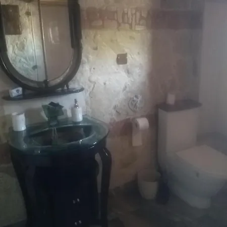 بيت ضيافة старата баkалия The Old Grocery, Guest